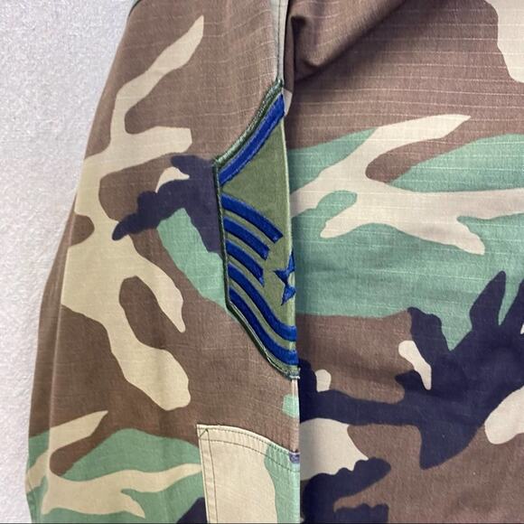 Authentic Military camo ripstop shirt jacket shacket with patches  size Medium - Picture 14 of 15